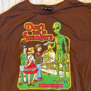 ROMWE Brown Kids Long Sleeve Tee with Alien Graphic